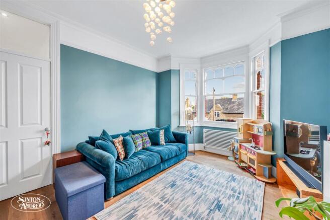 152a Whitestile Road-3.jpg
