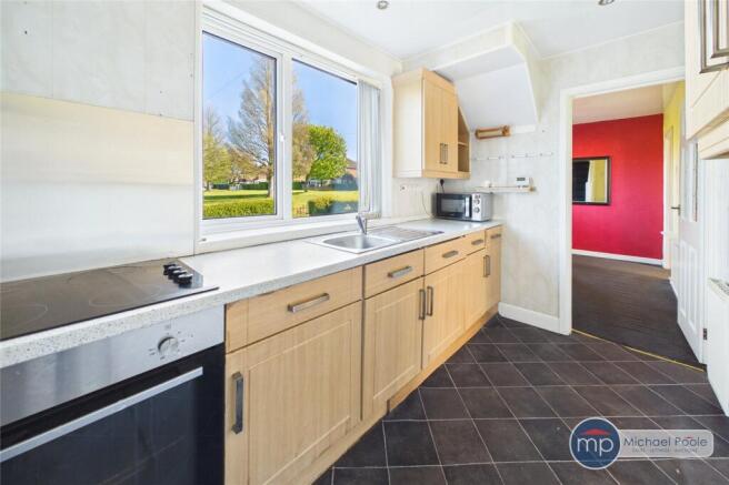 3 bed Semi-Detached for sale Image 5