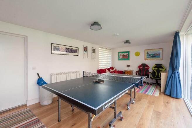 Garden/Games Room