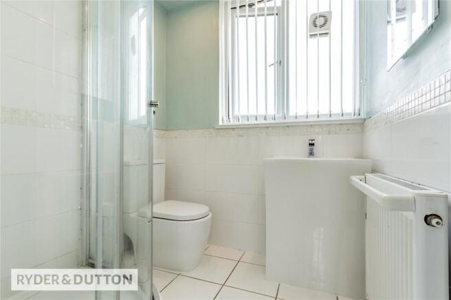 4 bed Detached for sale Image 12