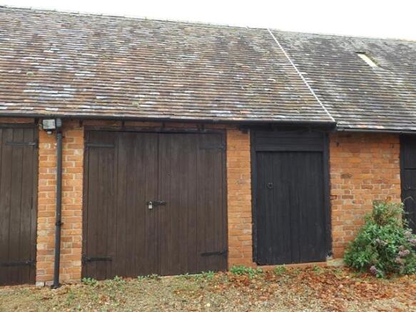 Garage & Store