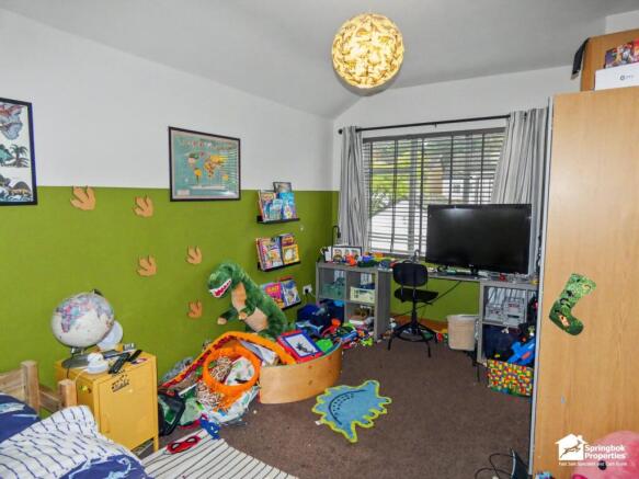 4 bed Terraced for sale Image 6