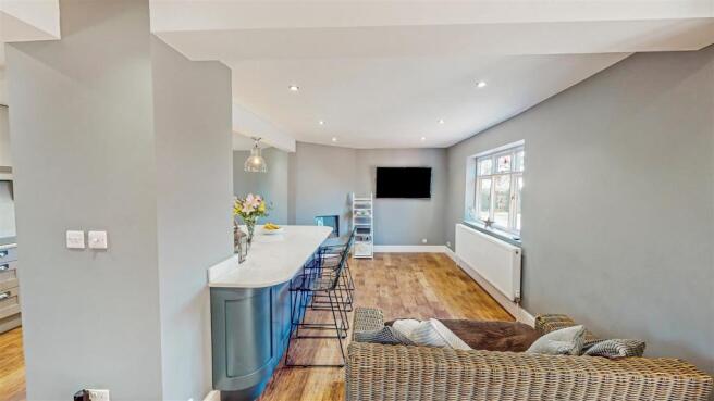 Station-House-turn-your-phone-on-its-side-03182021