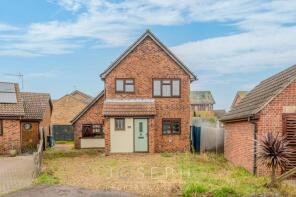 62, Lower Harlings, Ipswich IP9 1RP