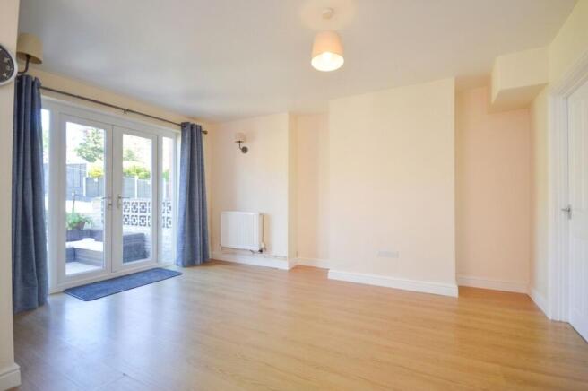 2 bed Semi-Detached for sale Image 7
