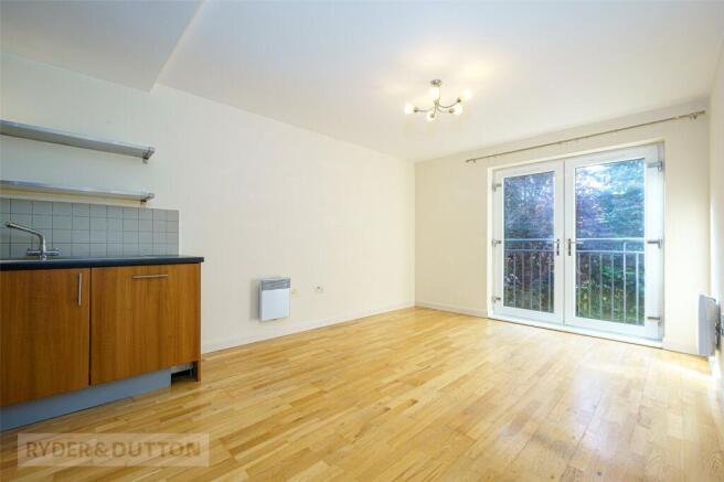 2 bed Apartment for sale Image 4