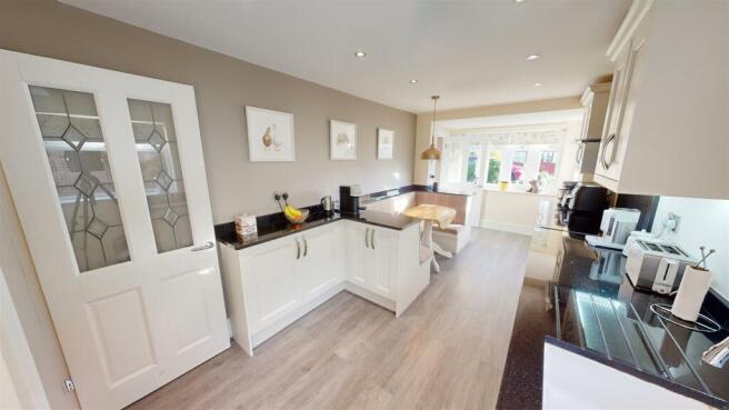 Astley Close Kitchen