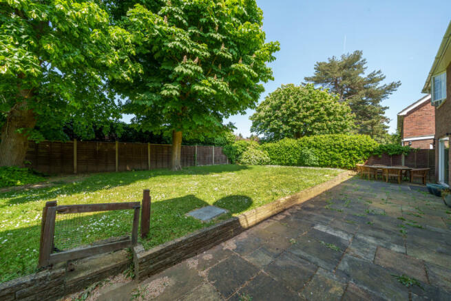 Patio & Garden