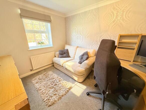 4 bed Terraced for sale Image 6