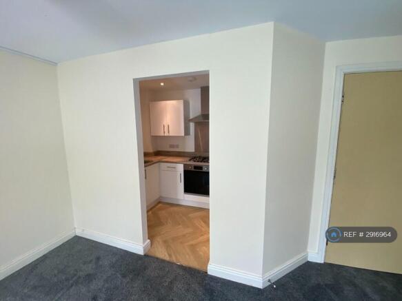 Lounge/Kitchen