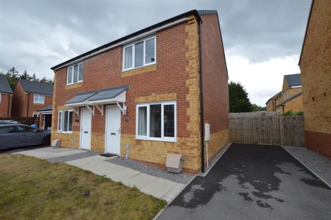 2 bed Semi-Detached to rent in catterick garrison