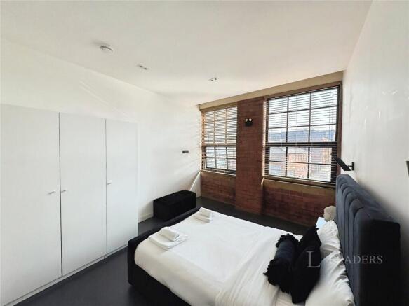 1 bed Flat to rent Image 5