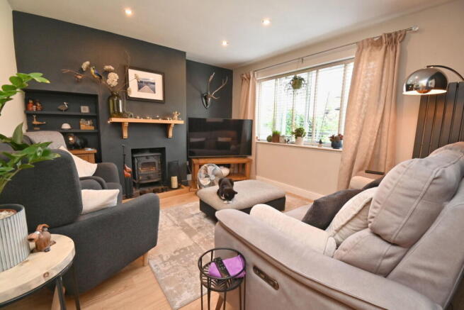 3 bed Semi-Detached for sale Image 7