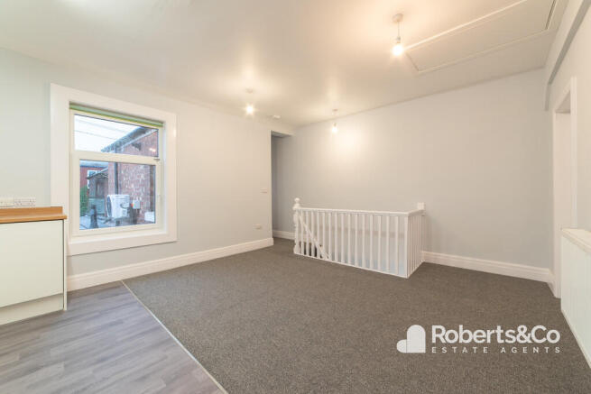 Open Plan Living/...
