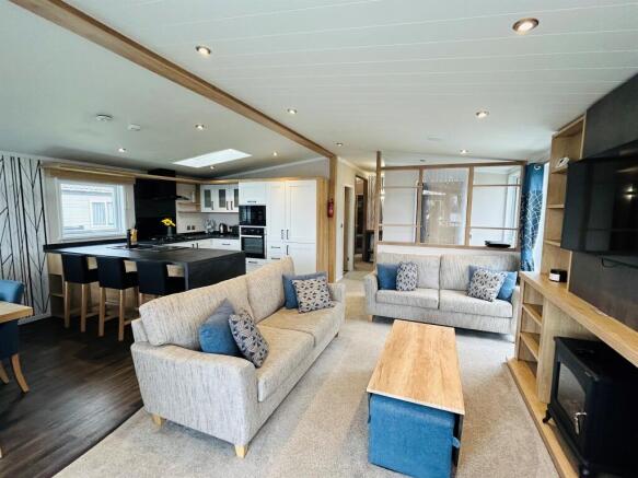 Open Plan Lounge Kitchen Diner