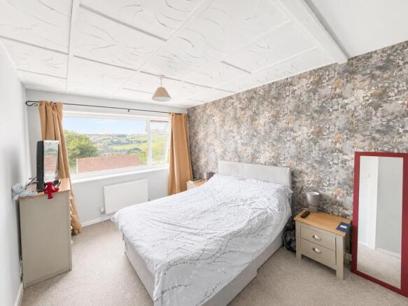 3 bed Terraced for sale Image 9