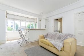 Flat 4, 8, Warham Road, South Croydon CR2 6LA