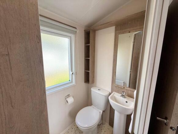 2 bed Lodge for sale Image 8