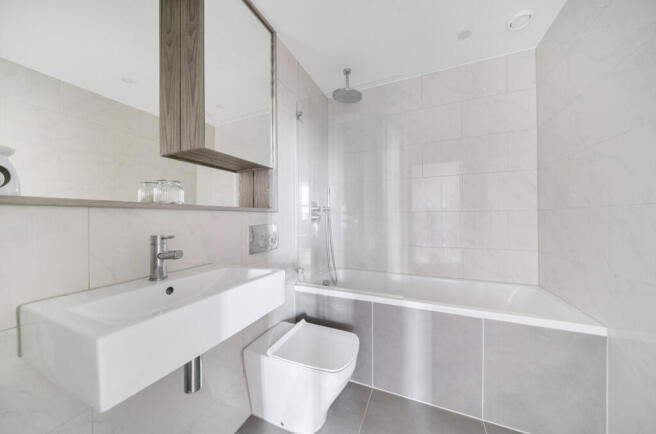 1406078-16-697a33...