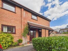 25, Guinea Court, Basingstoke RG24 8XJ