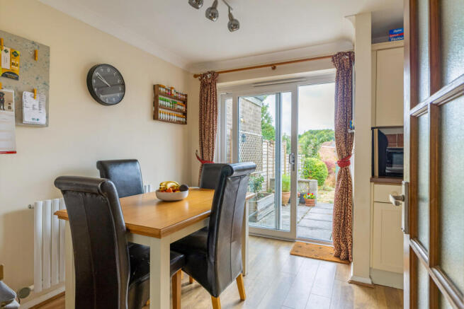 Westbrook Close, Hungerford, West Berkshire photo 4