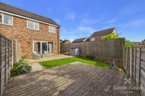 17, Oaklands Avenue, Crofton, Wakefield WF4 1BY