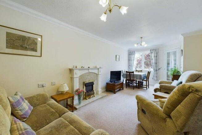 Living/Dining Room