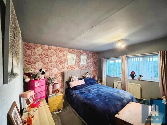 3 bed Semi-Detached for sale Image 8