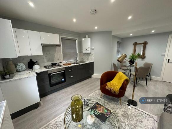 Kitchen / Living Room