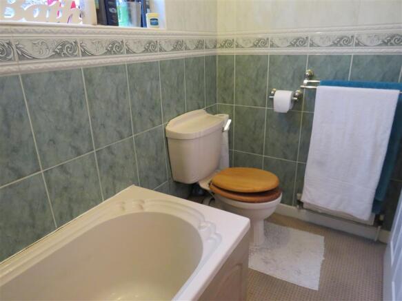 Photo 11