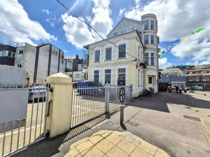 Prince Of Wales Pier, Falmouth