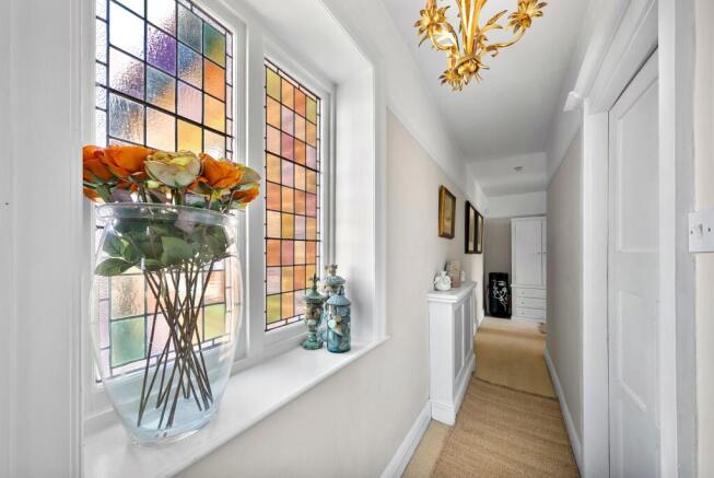 3 bed House for sale Image 10