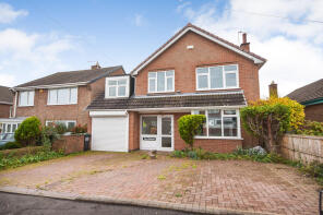 59, Drummond Drive, Nottingham NG16 1BJ