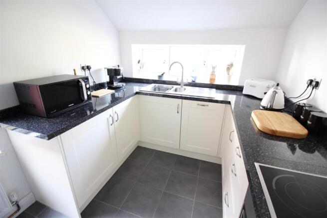 Fitted Kitchen