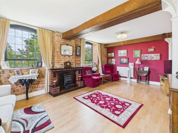Sitting/Dining Room