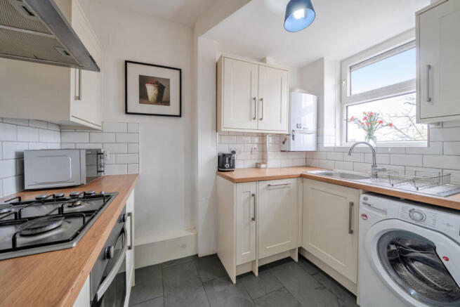 1438586-21-69cd12...