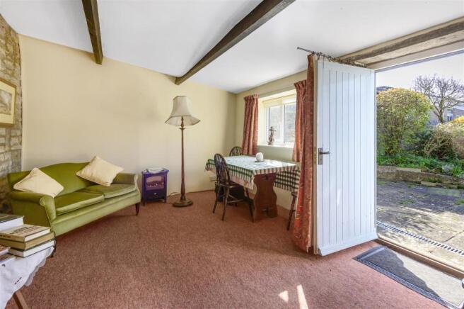 Garden room.jpg