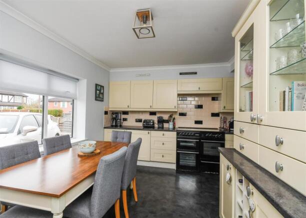 57 Windmill Lane - Kitchen Dining Room (3).jpg