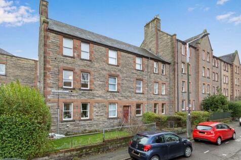 8/2 South Sloan Street, Edinburgh, EH6 8ST