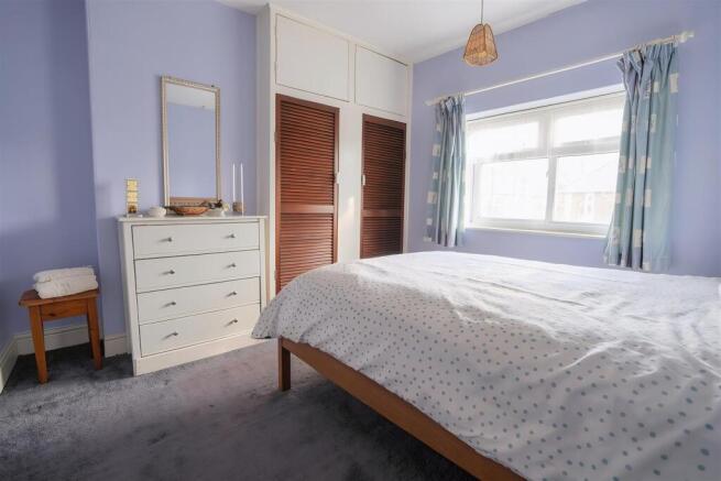 3 bed Semi-Detached for sale Image 12