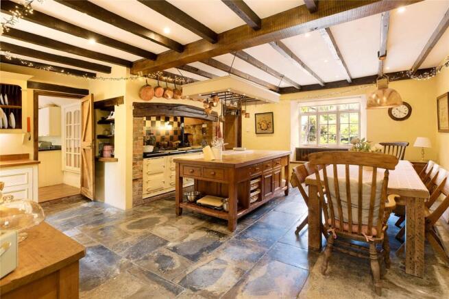 Kitchen/Breakfast Rm