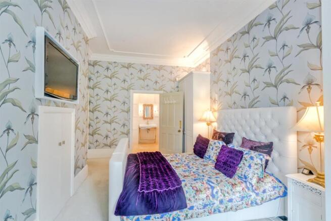Caldecote Hall Drive, Caldecote, Nuneaton, CV100UN
