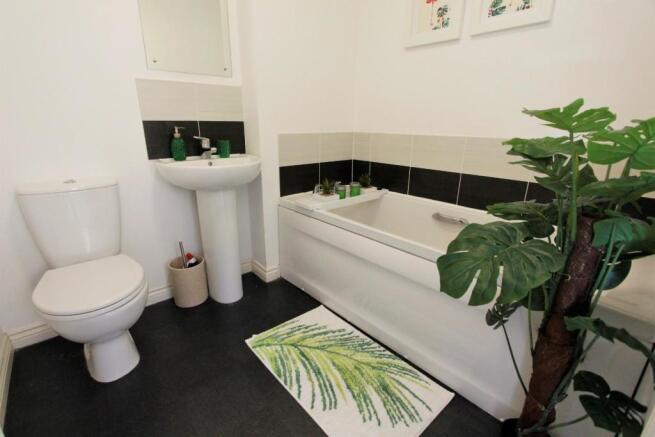 Bathroom.JPG