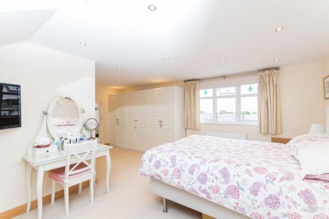 BEDROOM 1