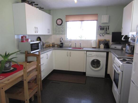 Kitchen/Breakfast Ro