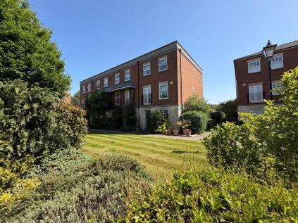 Tower Place, Great Park, Warlingham, Surrey, CR6 9PW