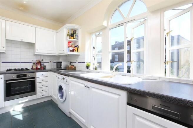 property in Sycamore Mews,
Clapham Common, SW4