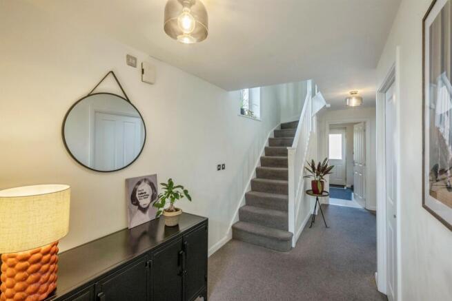 4 bed Town House for sale Image 9