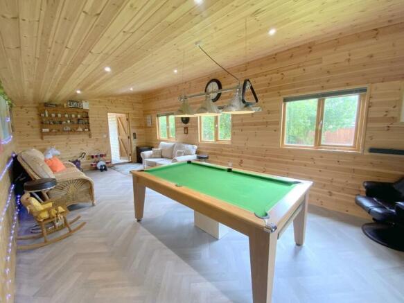 Log Cabin