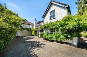 Malden Lodge, Crawley Ridge, Camberley GU15 2AD